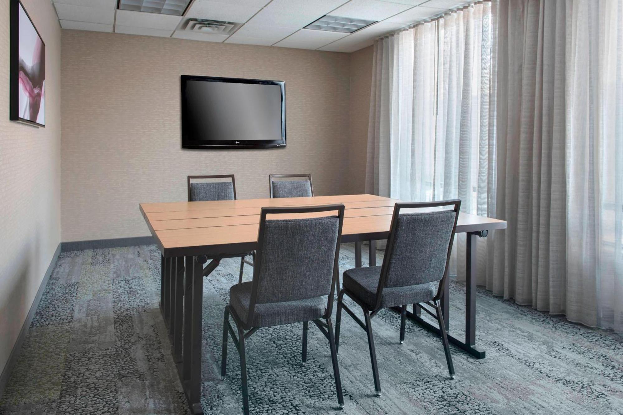 Courtyard By Marriott Lebanon Hotel Luaran gambar